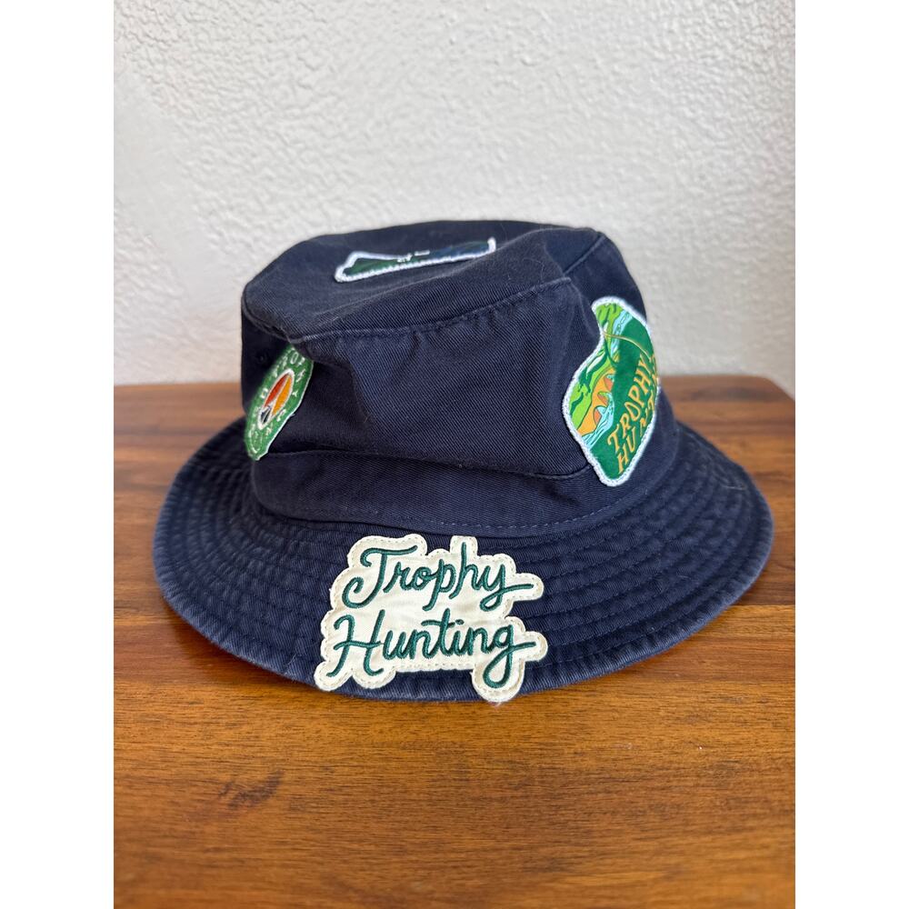 Trophy Hunting Badges Bucket Hat NWOT